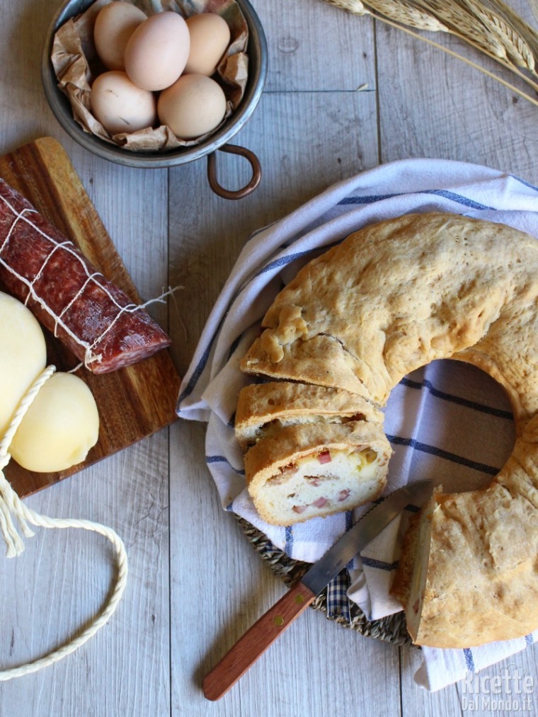 Tortano Napoletano Di Pasqua Ricettedalmondo It