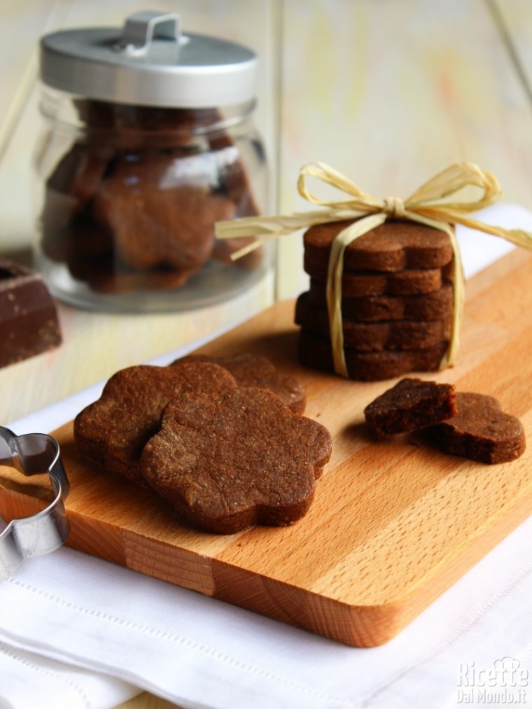 Biscotti al cioccolato fondente morbidi