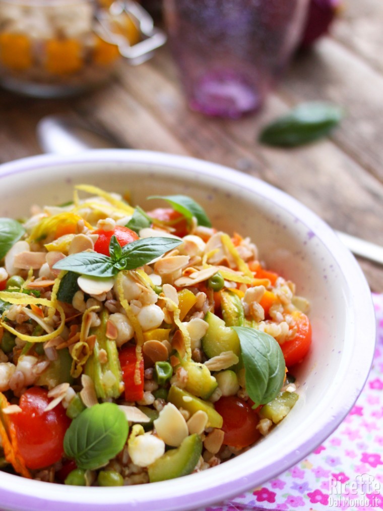 Insalata Di Orzo E Farro Con Verdure Ricetta Light E Vegetariana