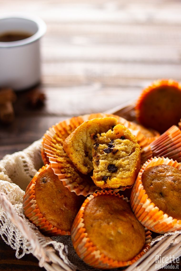 Muffin Alla Zucca Con Gocce Di Cioccolato Soffici E Saporiti