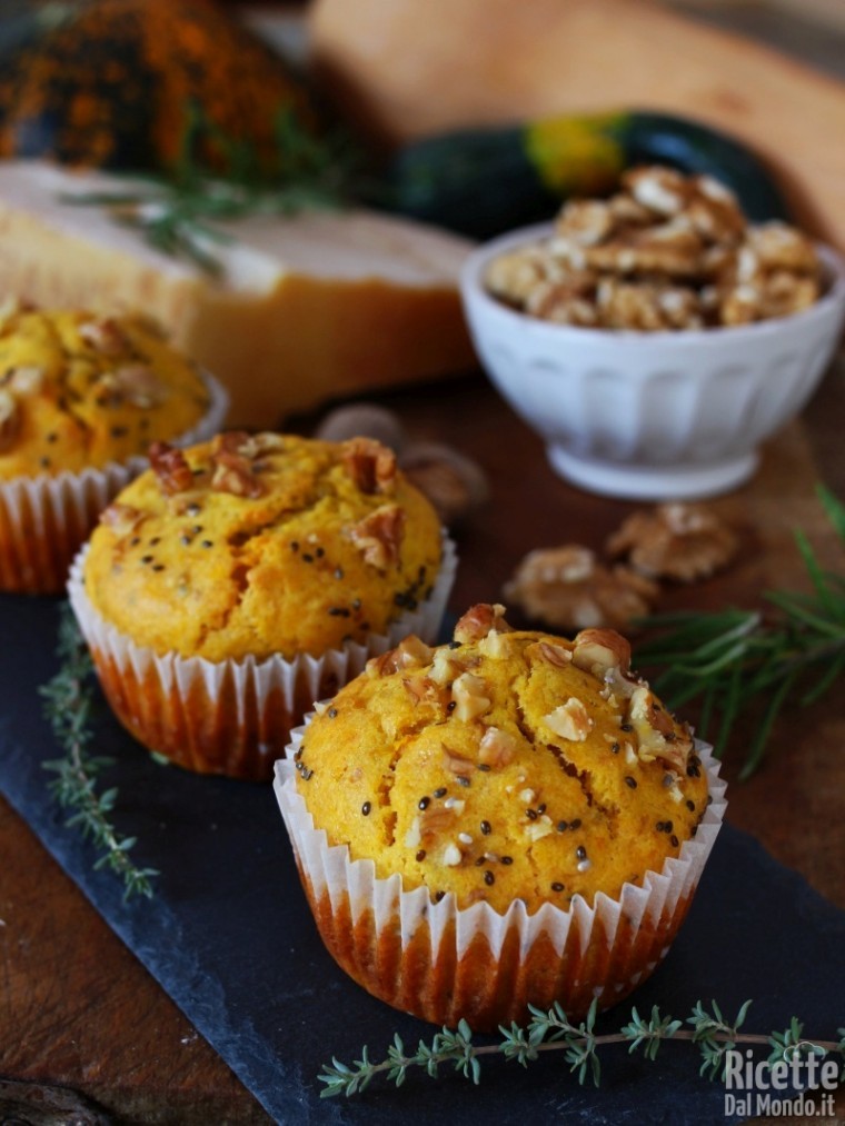 Muffin Salati Zucca Parmigiano E Noci Ricettedalmondo