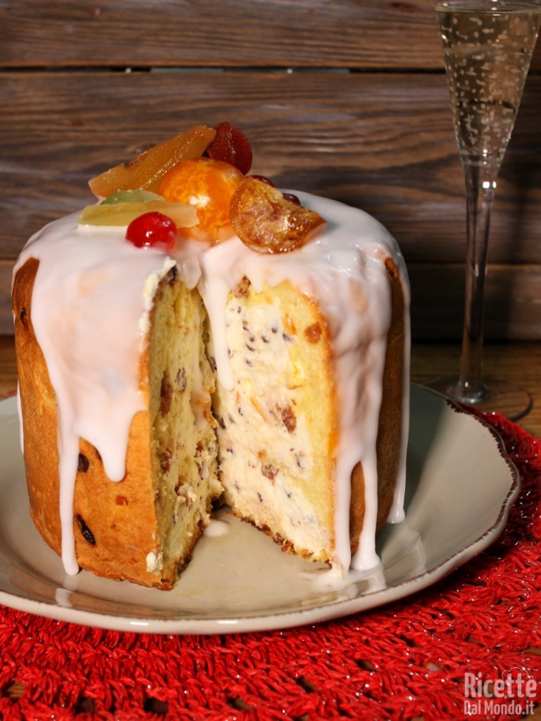 Panettone farcito alla cassata | RicetteDalMondo.it