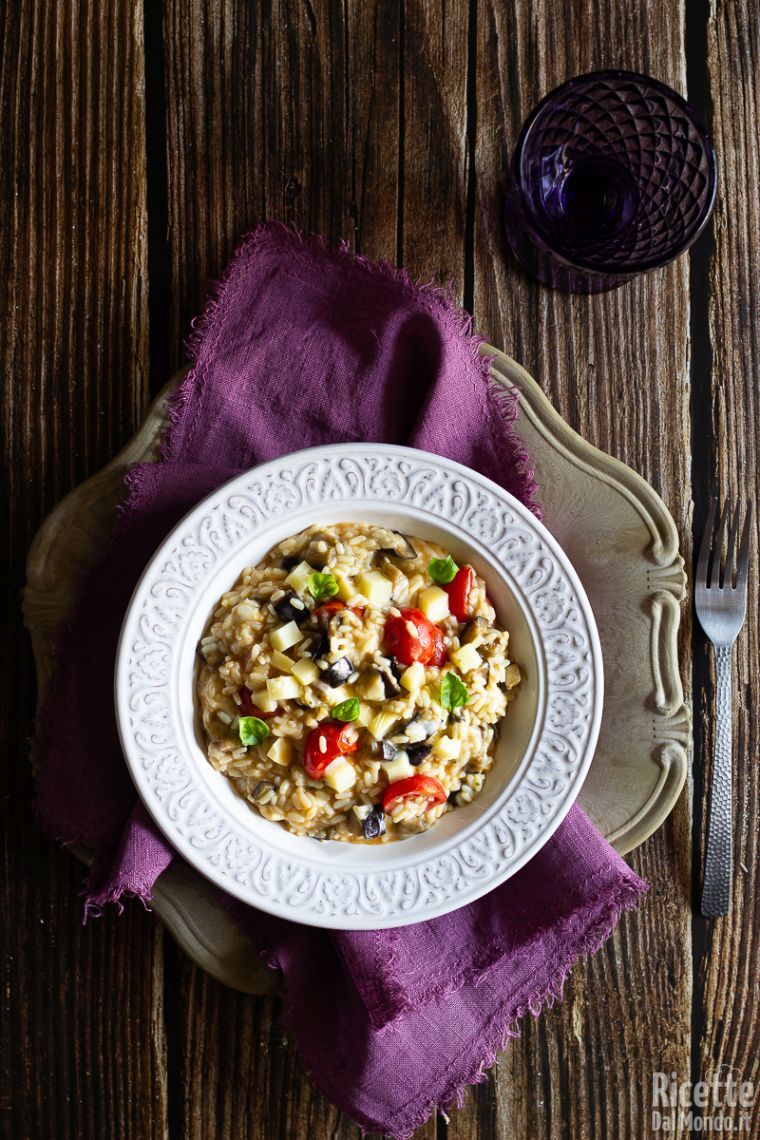 Risotto Con Melanzane E Provola Filante Semplice E Gustoso