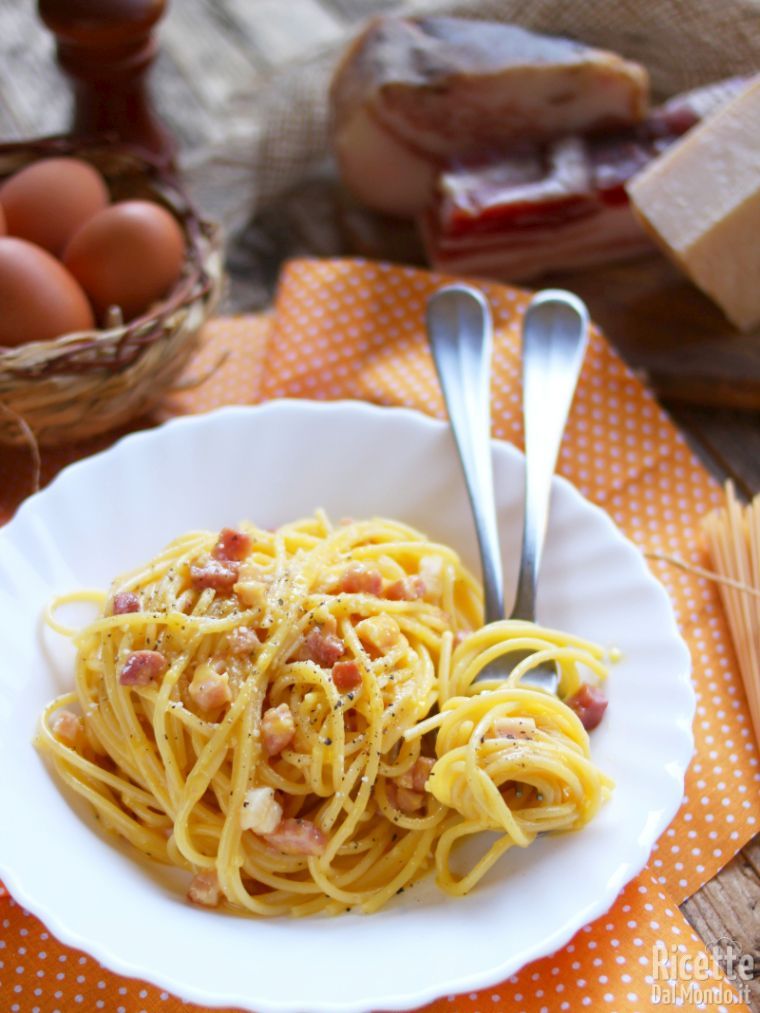 Carbonara, la ricetta perfetta (istruzioni passo passo)