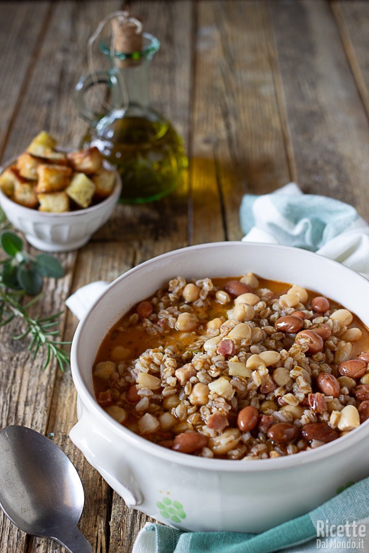 Zuppa Di Farro E Legumi Ceci E Fagioli Ricetta Tradizional